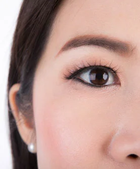 Cils et sourcils Cils et sourcils